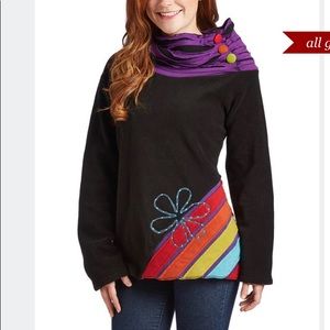 🌺 FLEECE: Super cute and cozy cowl neck (M) - Good vibes ✨ boho style.